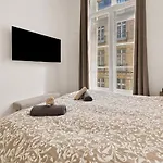 Osez Coeur De Ville! T3 Chic Et Spacieux Nantes